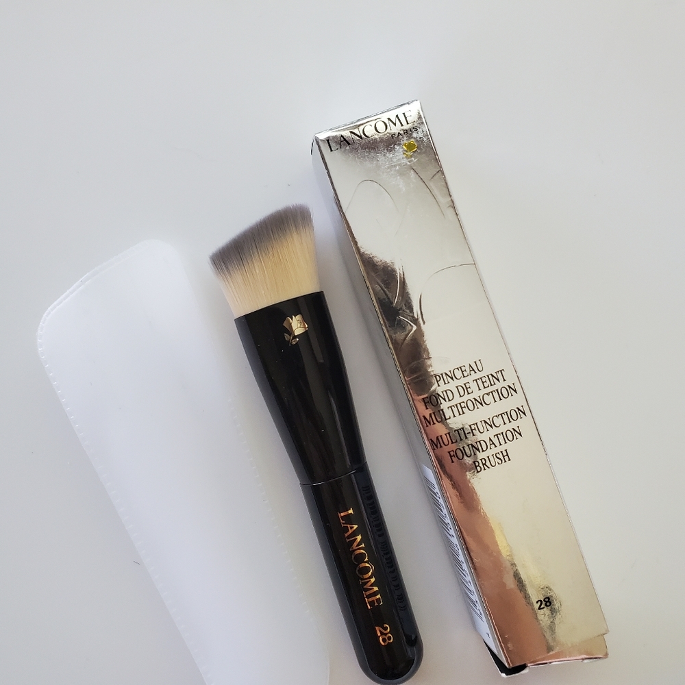 Lancome foundation brush New in box